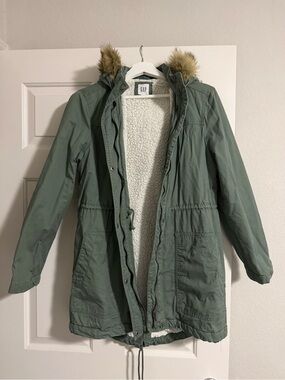 GAP Olive Green Sherpa-Lined Hooded Parka with Faux Fur Trim